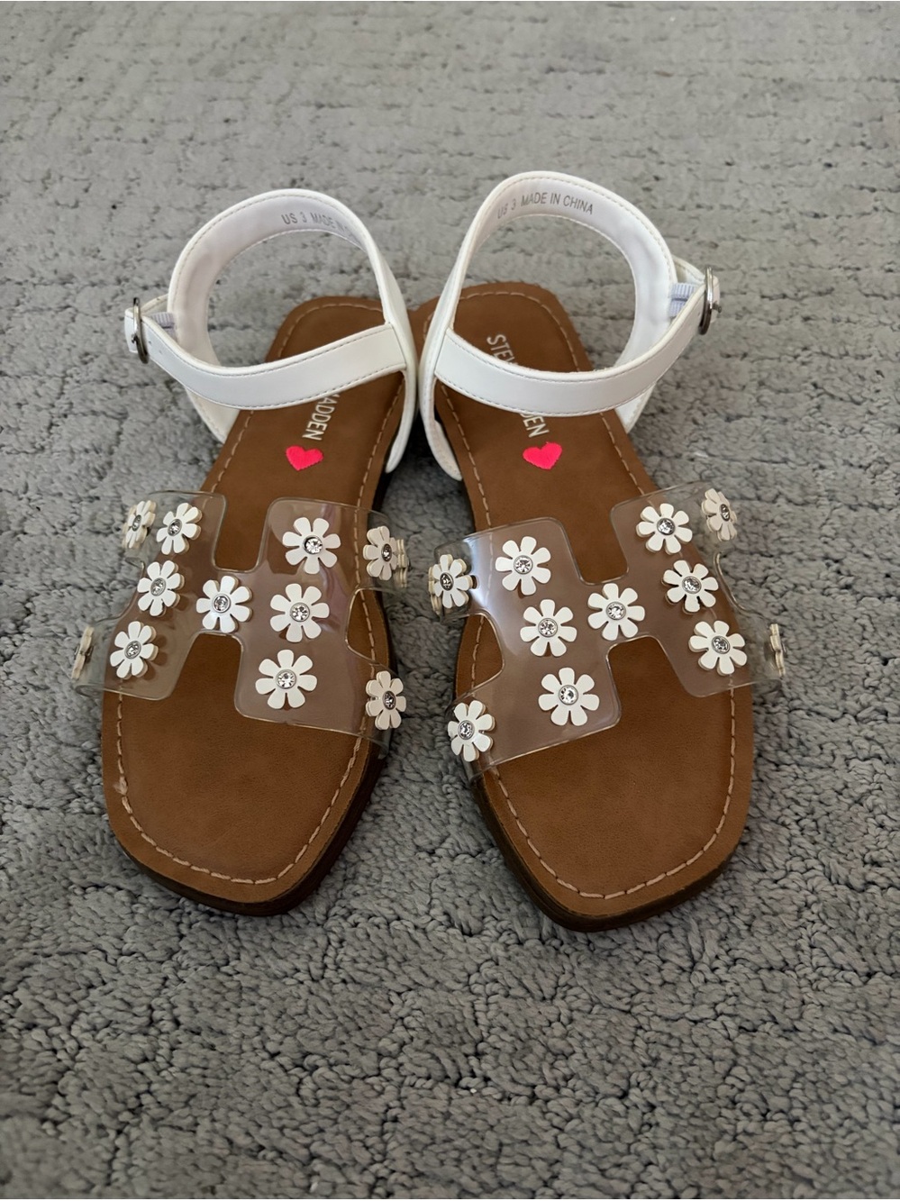 Steve Madden White Kids Sandals with white daisy accents